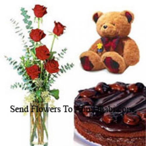 6 Rode Rozen met Chocoladetaart en Teddy