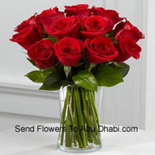 12 Roses Rouges dans un Vase